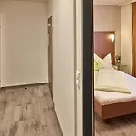 Stadthotel Hotel 4*