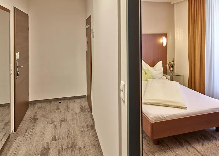 Stadthotel Szálloda 4*